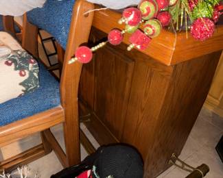 Large 7' portable oak bar - make offer! 