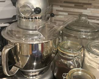 Newer Kitchenaid mixer