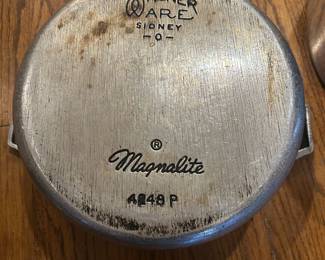 Magnalite covered pot