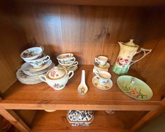 Buffalo Pottery Chocolate Pot, Regina China, Syracuse China Federal Style sugar bowl, tea cups and saucers