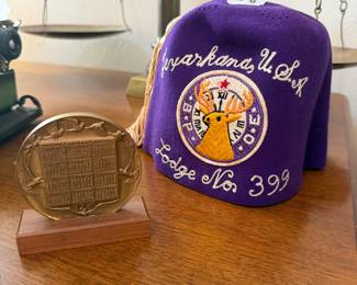 Elks lodge Shriner hat, 1981 "History of the Flight" Calendar Medal 