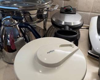 Chaffing dish, tea kettle and salad spinner