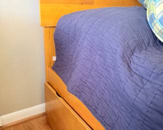 Another view of the headboard on the Queen platform bed