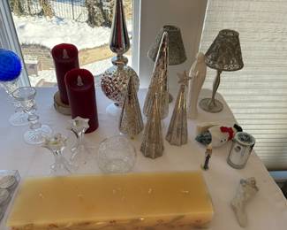 Holiday candles and decor