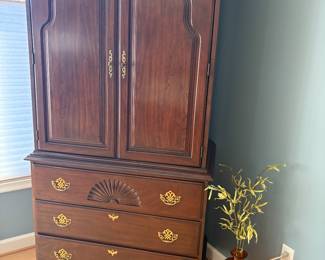 Wardrobe Armoire with 3 drawers