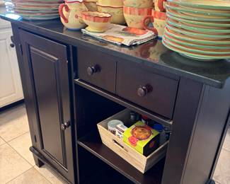 Free standing Kitchen Cab.