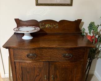 Antique wash stand