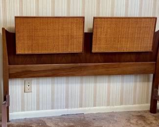 Vintage Mid Century Full Bed 