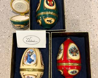 Music boxes! Great for gifting 
