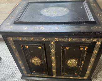 Antique metal black lacquer dry bar / coalbin with wooden handles, back says E6906C 9309