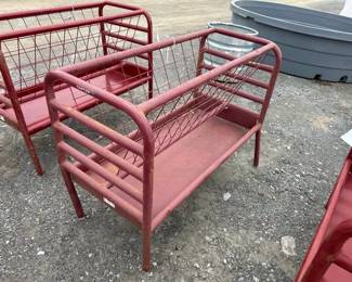 TARTER SMALL ANIMAL METAL HAY FEEDER TROUGH