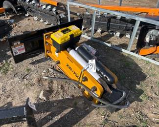 SKID STEER HAMMER WITH TWO BITS