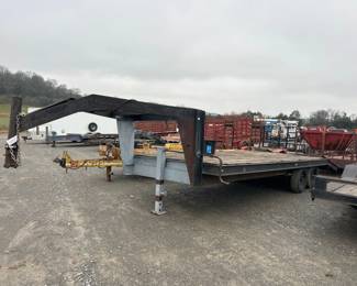 GOOSENECK TRAILER