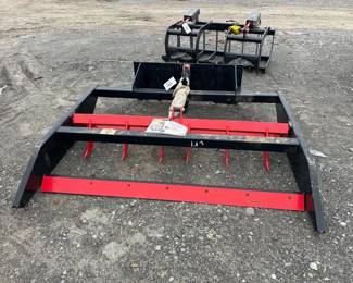 SKID STEER LAND LEVELER WITH HYDRAULIC RIPPERS