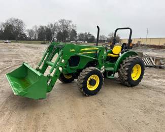 JOHN DEERE 5325 4X4 TRACTOR AND LOADER