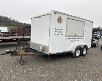 ENCLOSED TRAILER