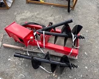 SKID STEER AUGER ATTACHMENT