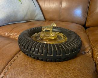 Siberling tire company ashtray with dog figure.