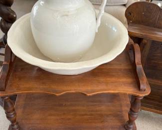 SIDE TABLE AND PITCHER