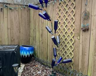 BOTTLE TREE