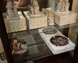 PRECIOUS MOMENTS FIGURINES