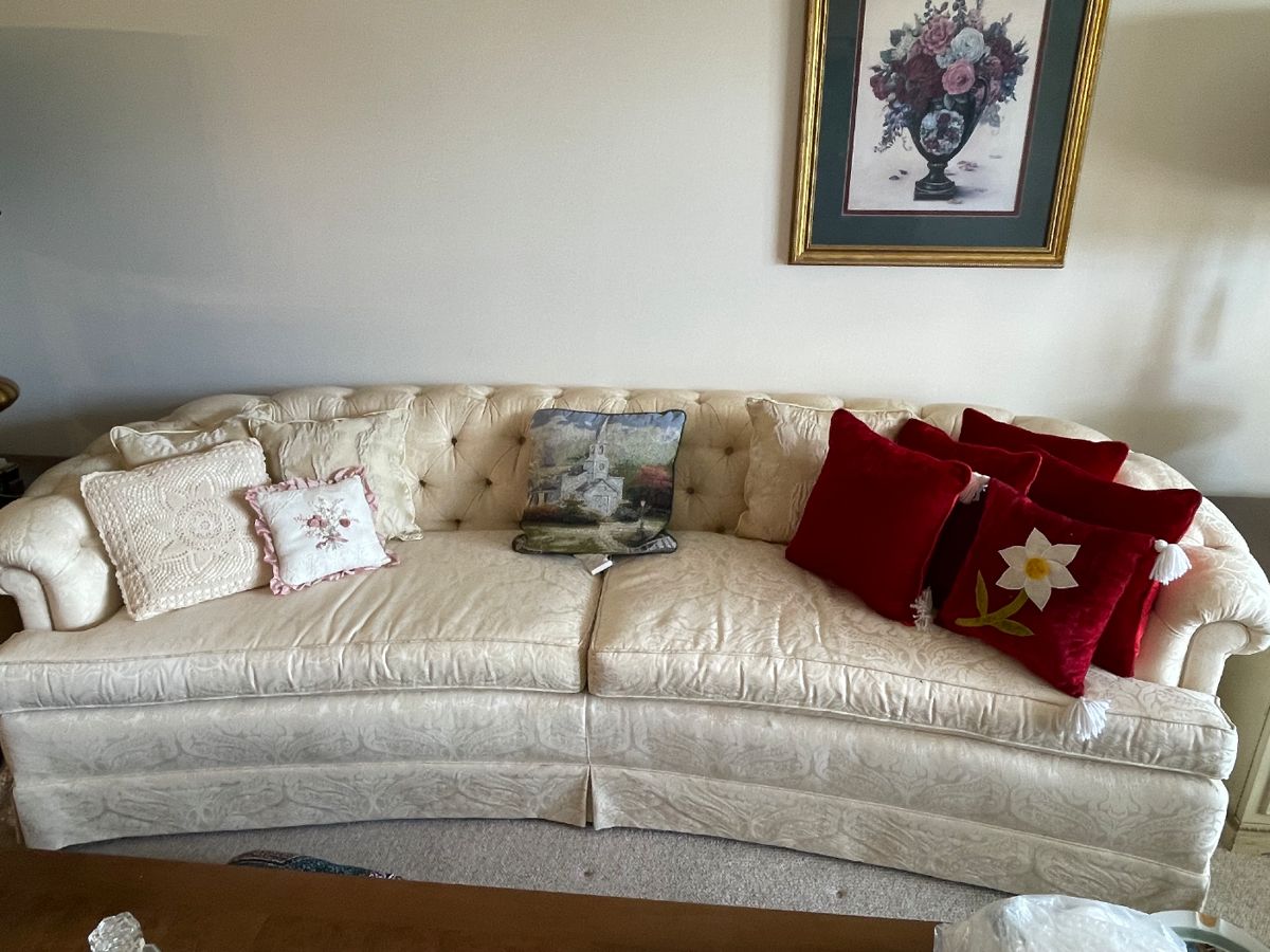 Tufted rolled arm cream 7' sofa