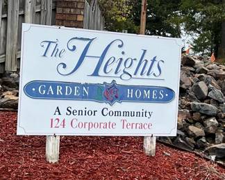 Entrance to Estate Sale