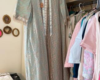 Vintage Ladies Clothing