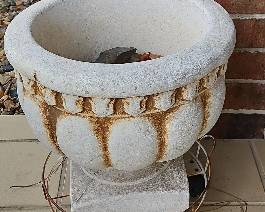 Concrete flowerpot