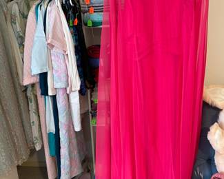 Vintage Ladies Clothes