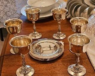 Oneida Silverplate Goblets/Underplates