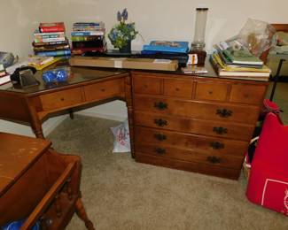 VINTAGE ETHAN ALLEN ROCK MAPLE CORNER DESK AND DRESSER