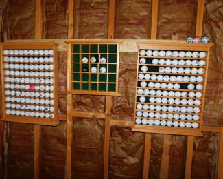 GOLF BALL DISPLAYS