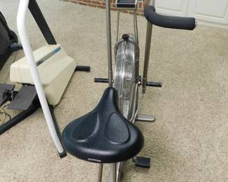 SCHWINN AIRDYNE BIKE