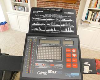 TETRIX CLIMB MAX 150 STEPPER EXERCISE MACHINE