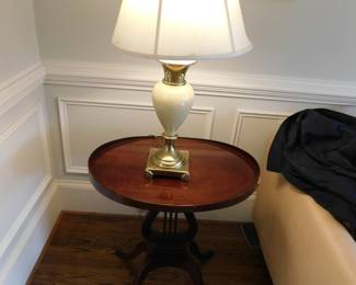 VINTAGE MERSMAN MAHOGANY LYRE BASE ENE D TABLE WITH VINTAGE STIFFLE PORCELAIN & BRASS LAMP