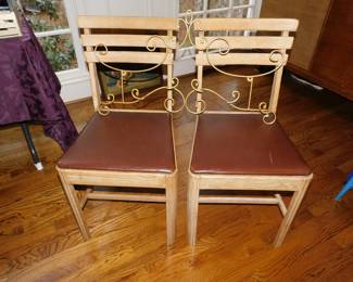 PAIR OF VINTAGE SIDE CHAIRS