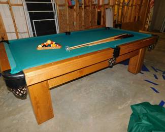 OAK REGULATION POOL TABLE WITH ACCESSORIES