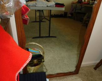 ETHAN ALLEN ROCK MAPLE MIRROR