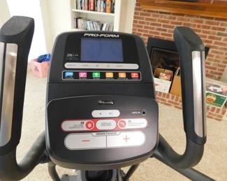 PRO FORM 150E ELIPTICAL  MACHINE