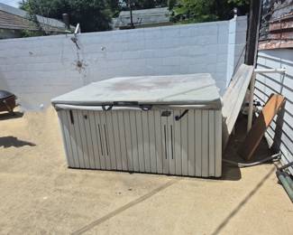 Hot TubDESKTOPCHARLIE