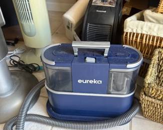Eureka portable cleaner