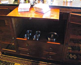 Niagara Bar Wooden with Antique Brass-Tone Footrest and Granite Bar Top