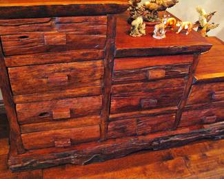 Red Cedar Log 10 Drawer Step Chest