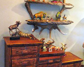 Red Cedar Log 10 Drawer Step Chest