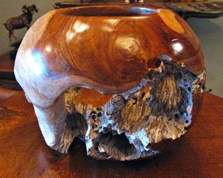 Sculptural Work of Art Hand-Turned Aspen Burl Hollowed Vessel, by Artist Jerry Wedekind