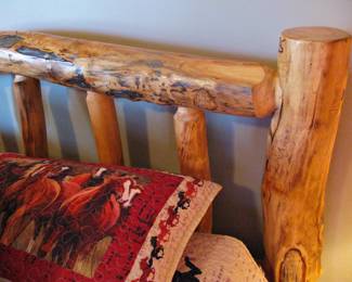 Rust Valley Red Cedar Double Rail Queen Bed with Serta i Series Hybrid Mattress