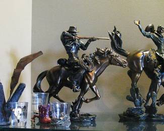 Toscano The Wild West Sharp Shooter Sculpture /Toscano The Wild West Bronco Buster Sculpture