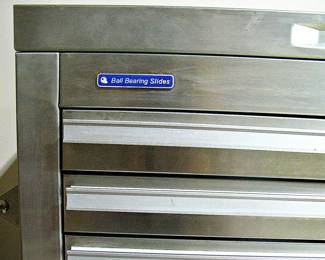 Steel Tek 16 Drawer Stainless Steel Rolling Tool Chest