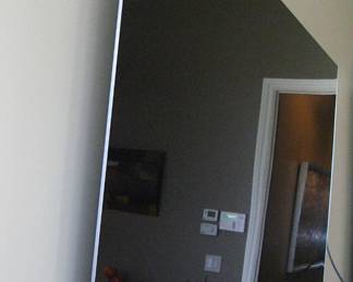 77" Class LG QNED Smart TV New with Hidden Wall Mount